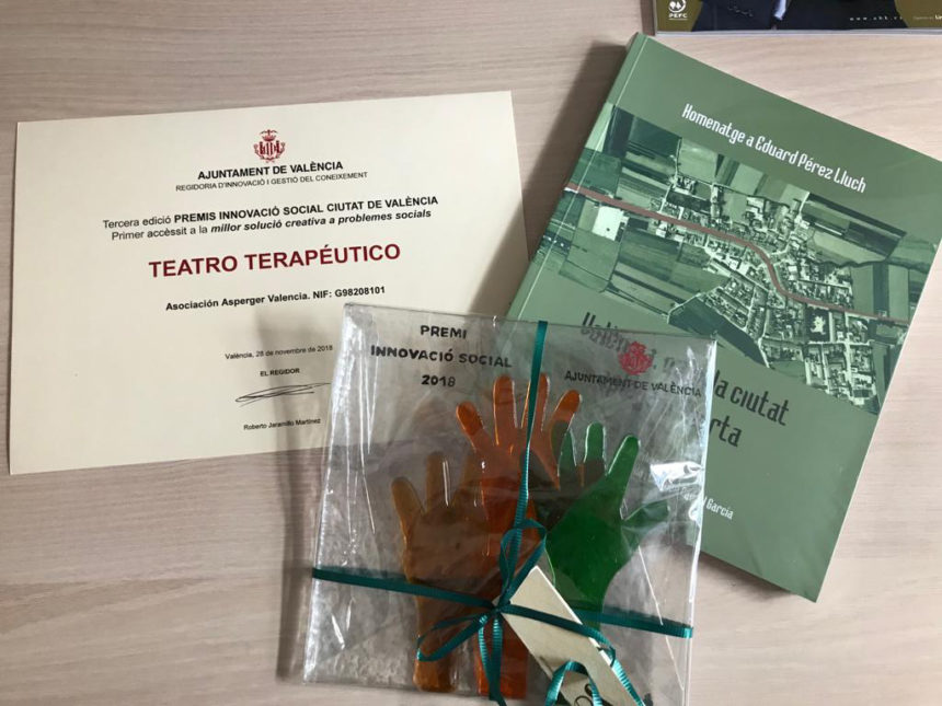 El Ayuntamiento de Valencia premia el teatro terapéutico de la asociación