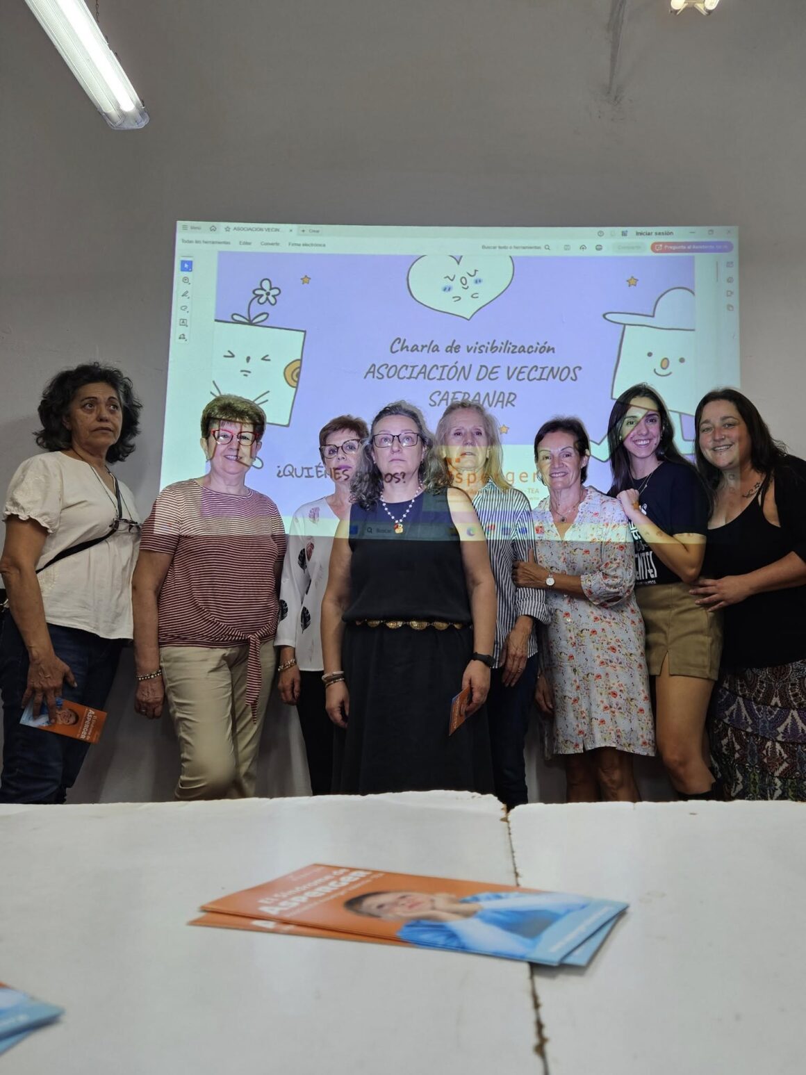 Charla informativa en la Asociación de vecinos de Safranar